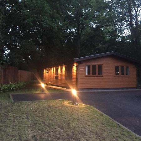 Shellow Lane Lodges Конґлтон Екстер'єр фото