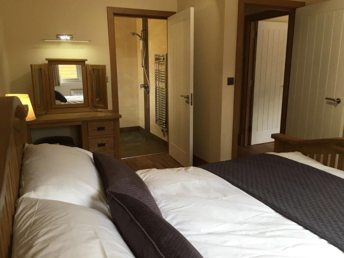 Shellow Lane Lodges Конґлтон Екстер'єр фото