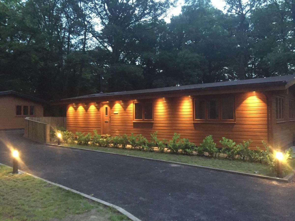 Shellow Lane Lodges Конґлтон Екстер'єр фото
