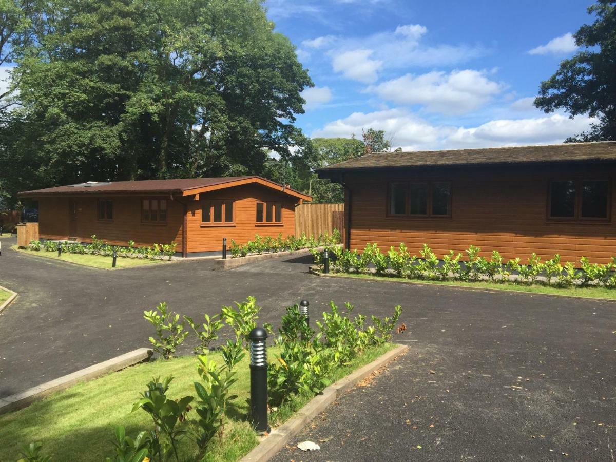 Shellow Lane Lodges Конґлтон Екстер'єр фото